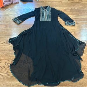 Abaya women size 1 good condition